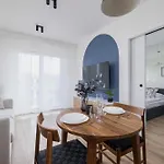Modern In Podgórze By Renters *